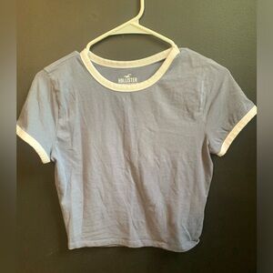 Hollister cropped t shirt